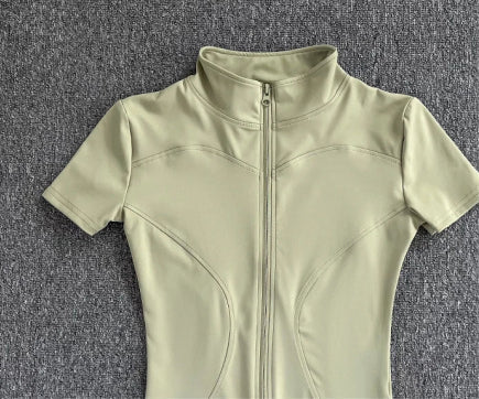 Stylish form-fitting zip-up top
