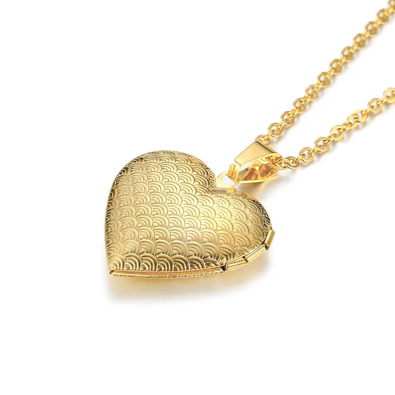 Delicate Floral Oval Heart Locket Pendant Necklaces for Women,Stainless Steel Photo Frame Promise Love Keepsake Gift