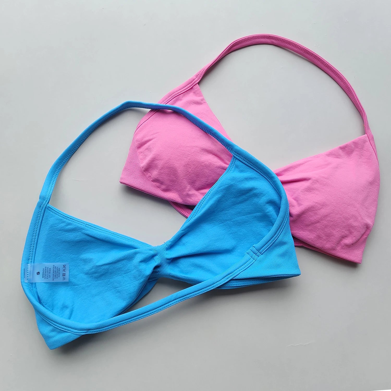 ARFTE Sports Bra Strappy Backless Yoga Gym Bra Removable Cups Women Workout Clothing Gym Top Halter Sport Bras