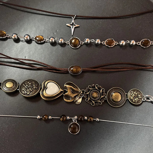 Vintage Leather Brown Stone Pendant Necklace Stacking Choker Temperament Clavicle Chain for Women Girl Autumn Winter Necklace