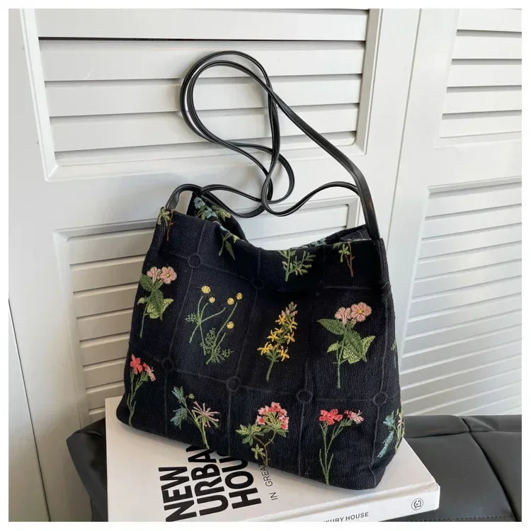 New Chinese Style Retro Bag 2025 New Models Silk Jacquard Fashionable Minimalist Bag Single Shoulder Diagonal Cross Women's Bag