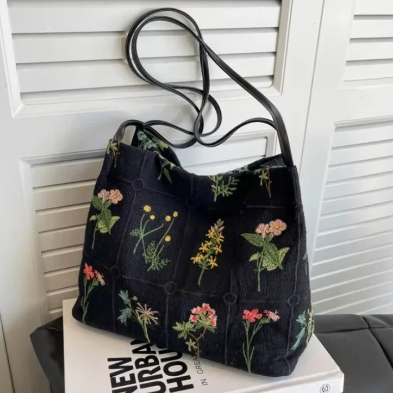 New Chinese Style Retro Bag 2025 New Models Silk Jacquard Fashionable Minimalist Bag Single Shoulder Diagonal Cross Women's Bag