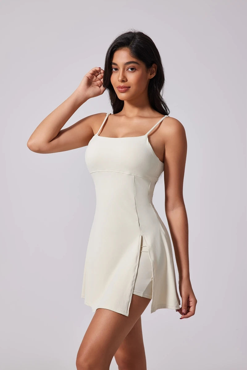 QINACTIVE Women's sports beautiful back dress Removable chest cushion cushion breathable outdoor yoga tennis skirt
