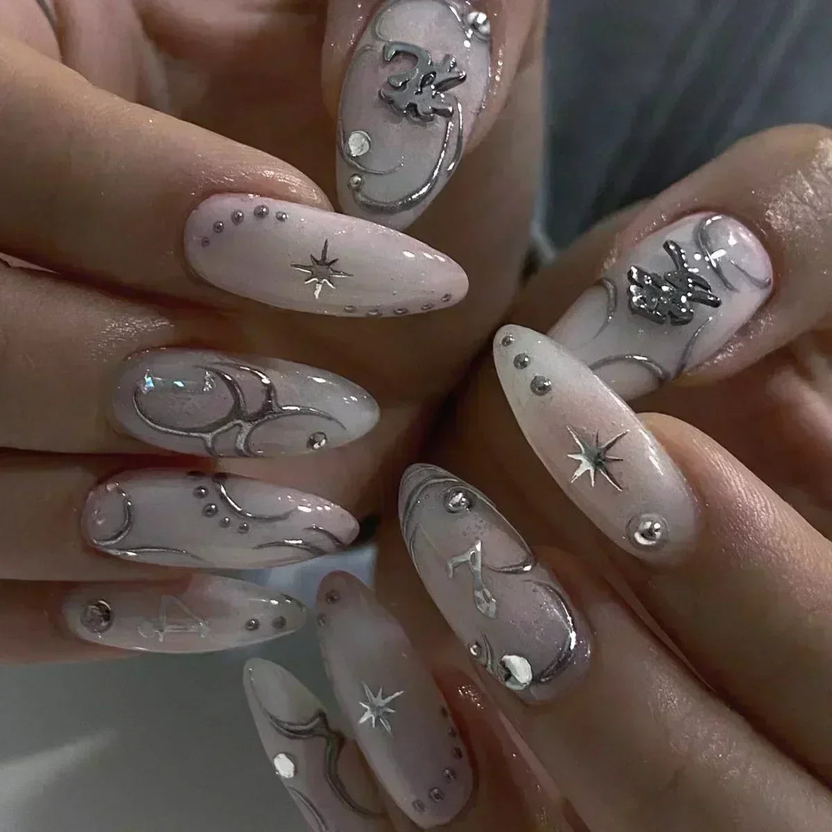 24Pcs False Nails Spicy Girl Silver Bow with Diamond Fake Nails with Glue Almond Press on Nails Black Cool Y2k Almond Nail Set