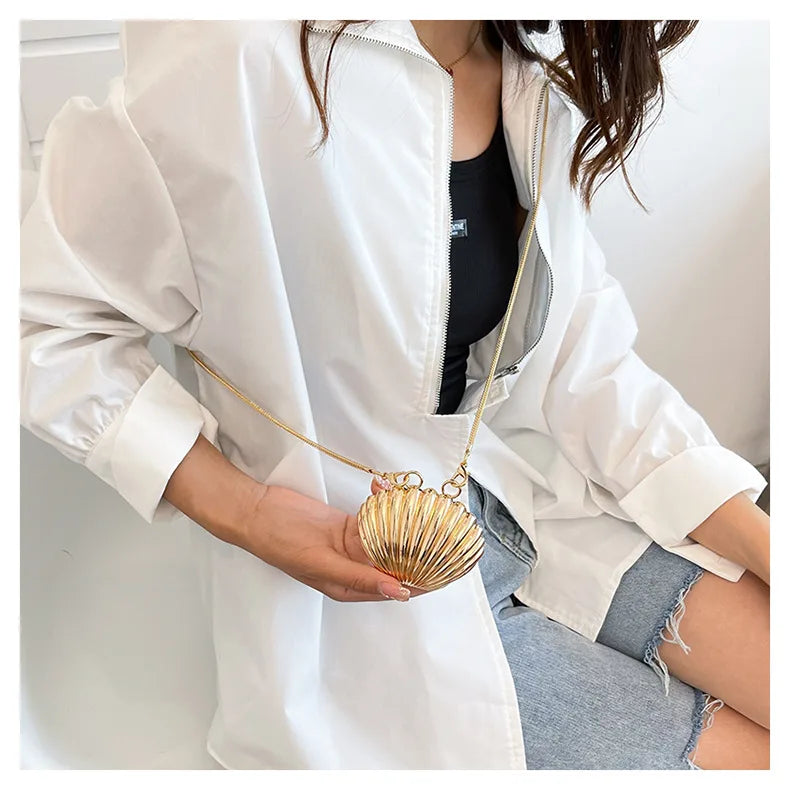 2025 New Summer Lipstick Bags for Women Fashion Pearl Mini Purse Crossbody Bag High Quality Gold Shell Bag Designer Shoulder Bag