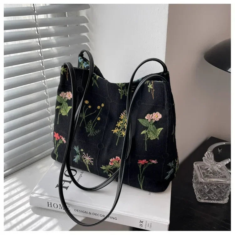 New Chinese Style Retro Bag 2025 New Models Silk Jacquard Fashionable Minimalist Bag Single Shoulder Diagonal Cross Women's Bag