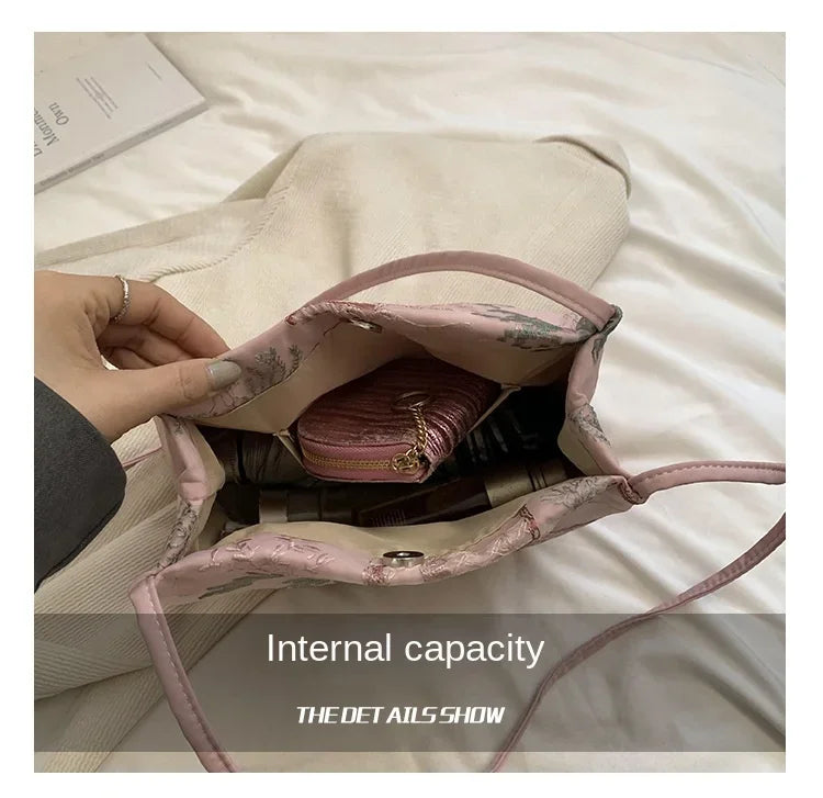 New Chinese Style Retro Bag 2025 New Models Silk Jacquard Fashionable Minimalist Bag Single Shoulder Diagonal Cross Women's Bag