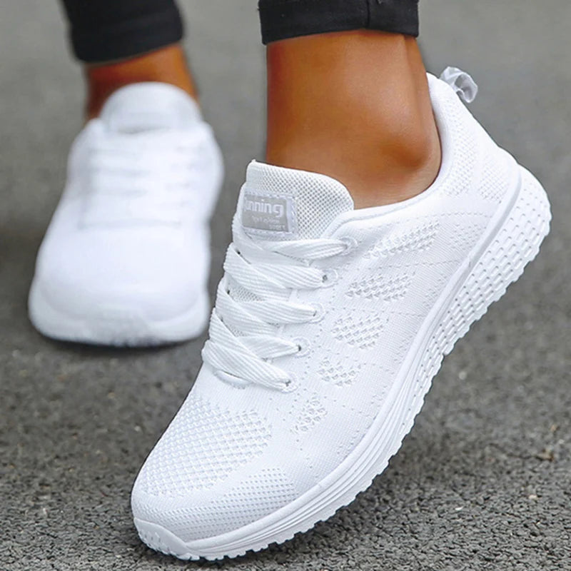 Women Flats Fashion Lightweight Shoes Women Lace Up Nurse Shoes Round Toe Sneakers Women Shoe Walking Shoes Woman Plus Size