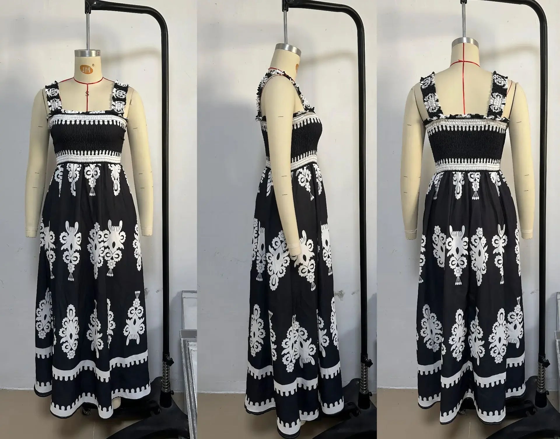 2025 Summer Fashion New Women's Bohemian Style Dress Beach Vacation Printed Strap Fold A-line Length Dress